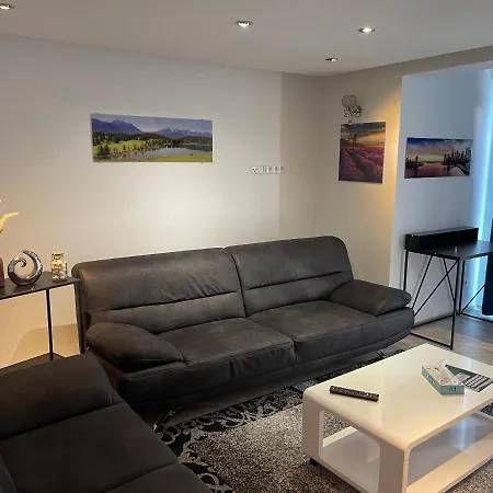 Ferienwohnung *